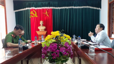 Công an huyện Quỳ Hợp kiểm tra công tác phòng cháy, chữa cháy và cứu nạn, cứu hộ tại trụ sở làm việc của Ban quản lý khu bảo tồn thiên nhiên Pù Huống