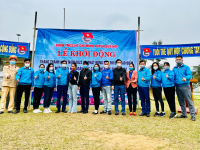 Tuổi trẻ pù huống với tháng thanh niên